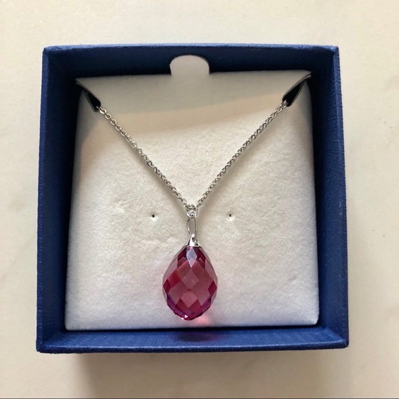 Swarovski Mauve and Silver Necklace - Picture 3 of 6